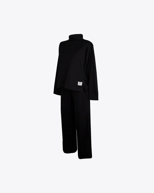 Comfy set cozy black