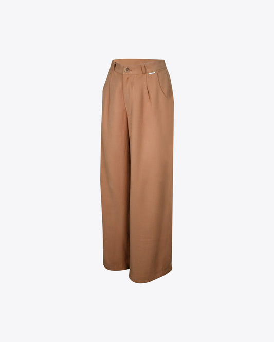 Pantalón casual ancho Camel