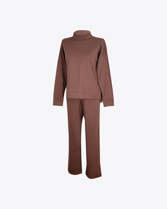 Comfy set cozy brown