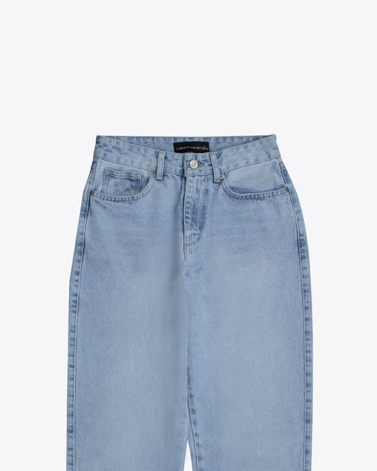 Jean mom fit Carlota
