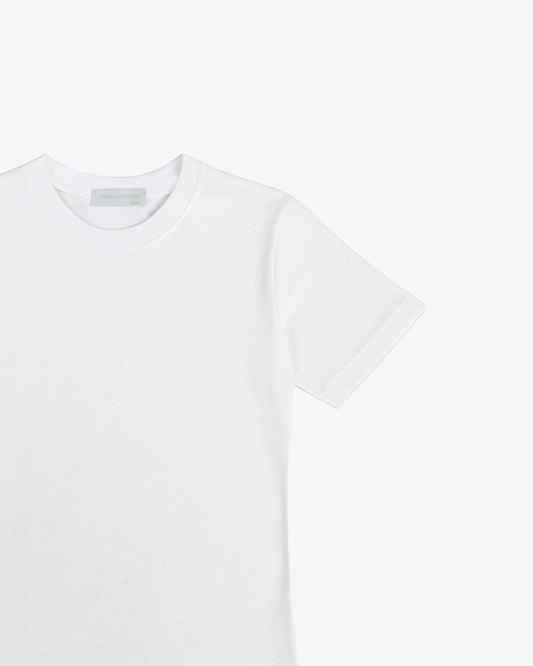 T-shirt White